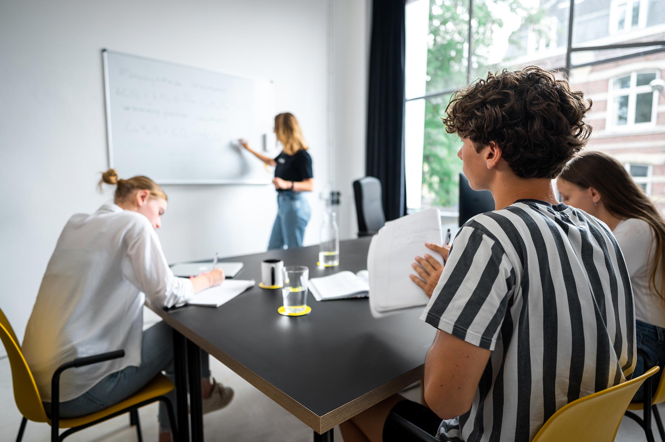 Een college over natuurkunde bij Studied in Maastricht